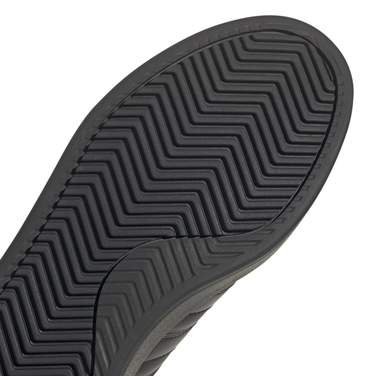 Grand Court Cloudfoam Comfort Shoes 4 / Core Black/Core Black/Ftwr White Grand Court Cloudfoam Comfort Shoes 4 / Core Black/Core Black/Ftwr White