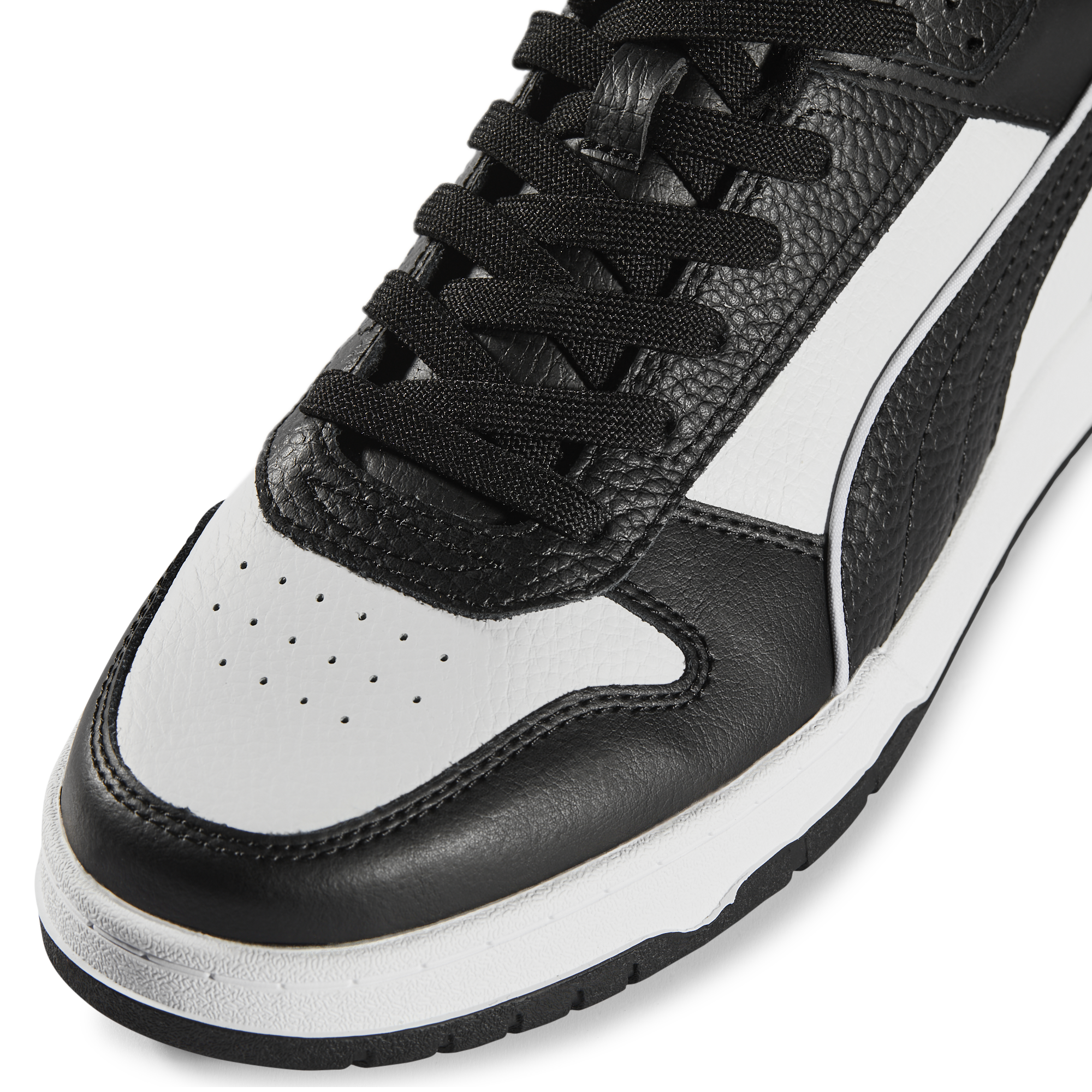 RBD Game Low 4 / Puma Black-Puma White-Puma Team Gold RBD Game Low 4 / Puma Black-Puma White-Puma Team Gold