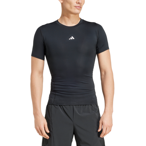 Techfit Compression Training T-Shirt 2XL / Black Techfit Compression Training T-Shirt 2XL / Black