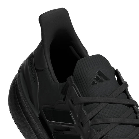 ULTRABOOST 5 Core Black / 10 ULTRABOOST 5 Core Black / 10