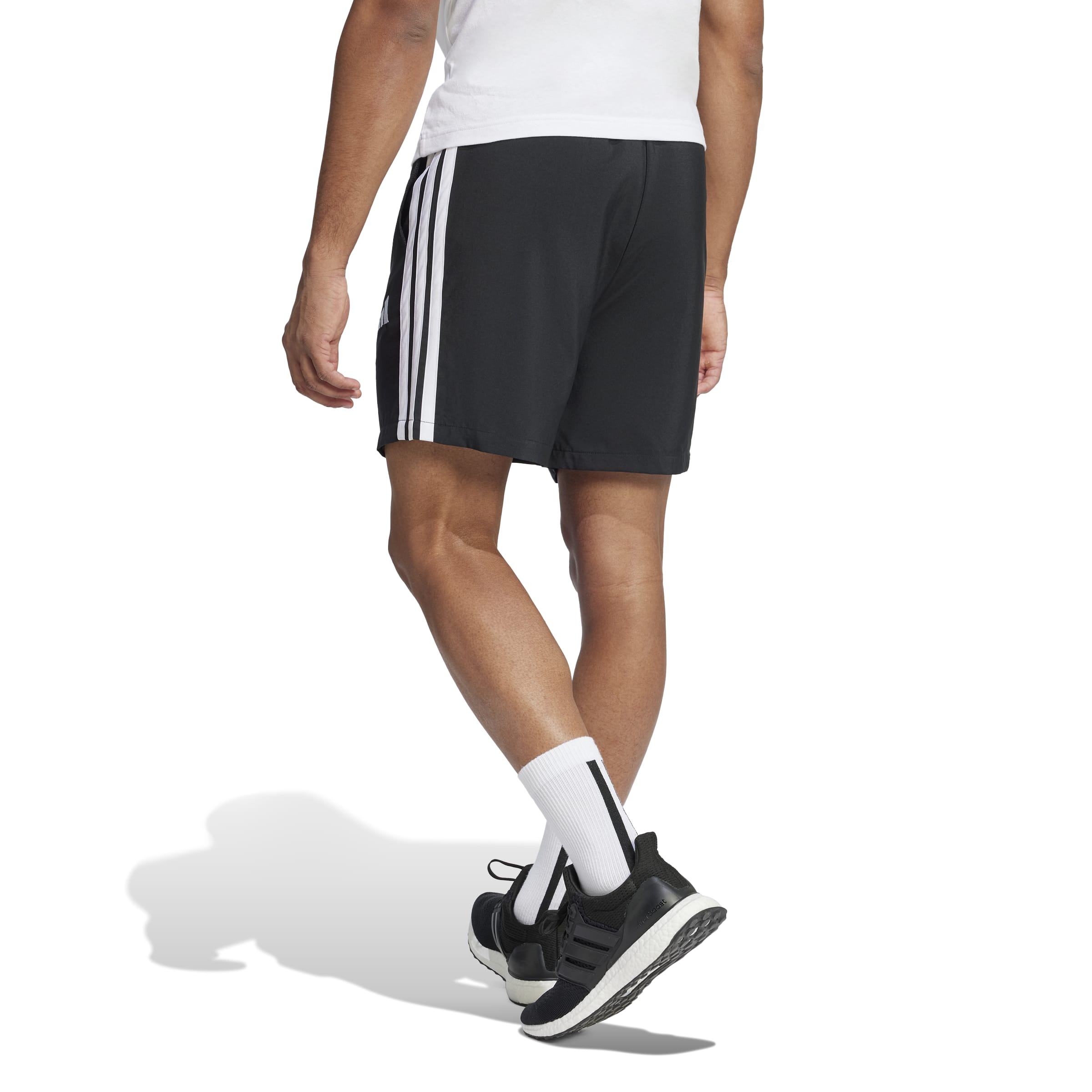 ESSENTIALS THREE STRIPES CHELSEA SHORTS Black / White / 2XL ESSENTIALS THREE STRIPES CHELSEA SHORTS Black / White / 2XL
