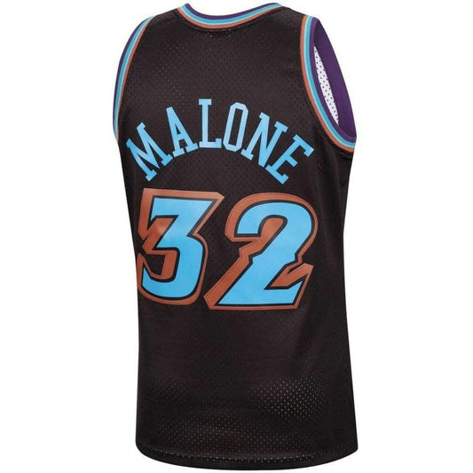 Mitchell & Ness - Karl Malone 32, Utah Jazz 96-97 NBA Swingman Jersey