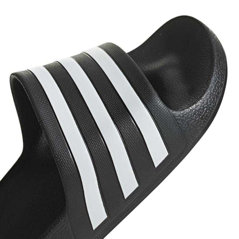 Adilette Aqua Slides 4 / Core Black/Ftwr White/Core Black