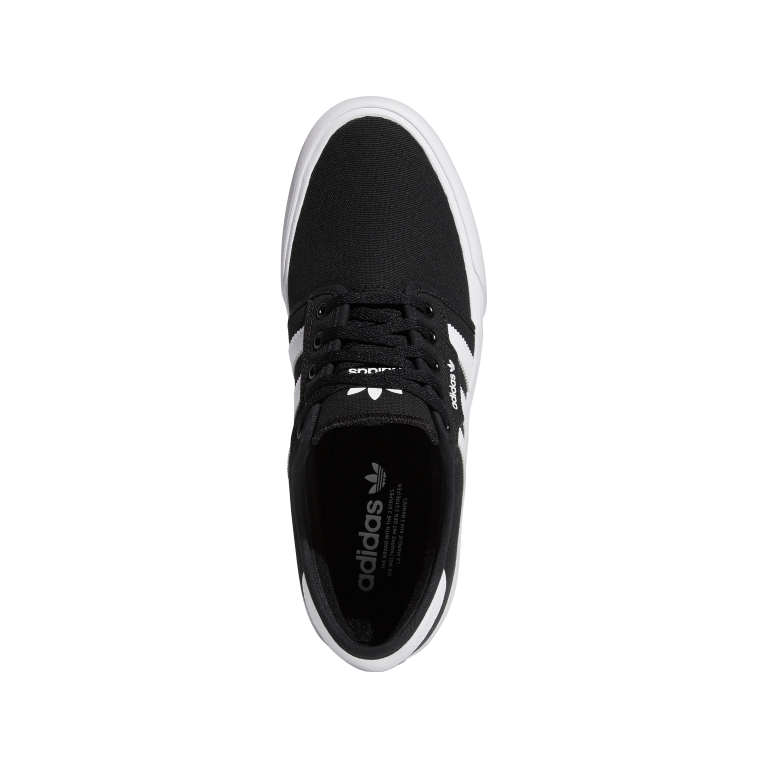 Seeley XT Shoes 4 / Core Black/Ftwr White/Ftwr White