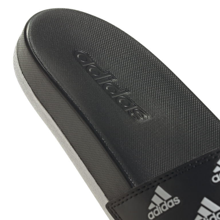 Adilette Comfort Slides 4 / Core Black/Ftwr White/Ftwr White