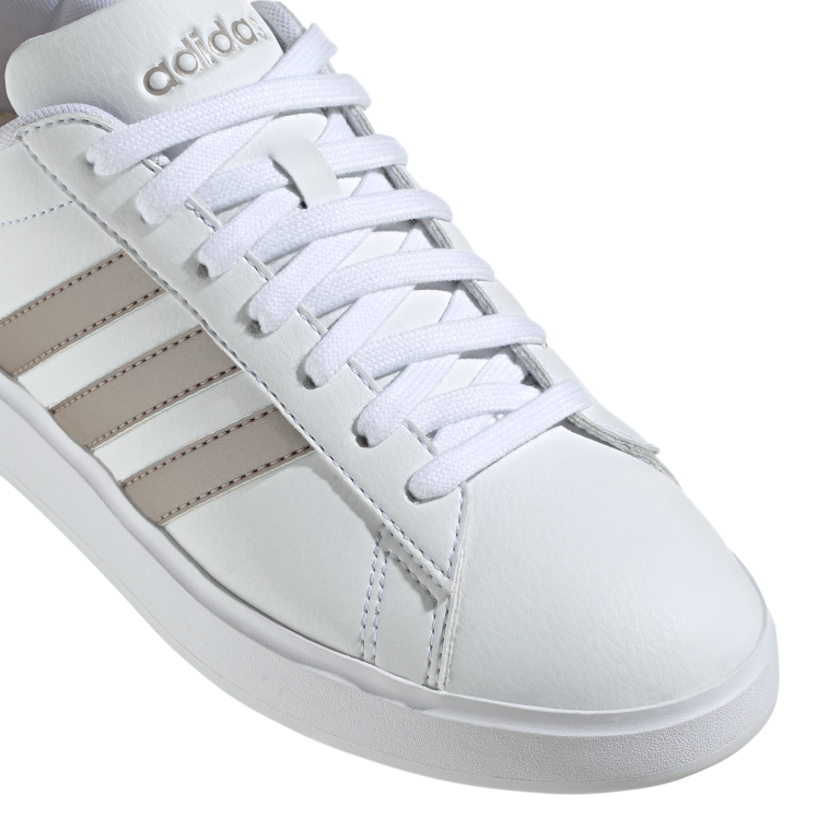 Grand Court Cloudfoam Lifestyle Court Comfort Shoes 5 / Ftwr White/Platin Met./Platin Met.