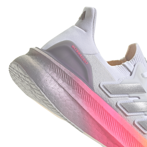 Ultraboost 5 Shoes 5 / Ftwr White/Glory Grey/Lucid Pink