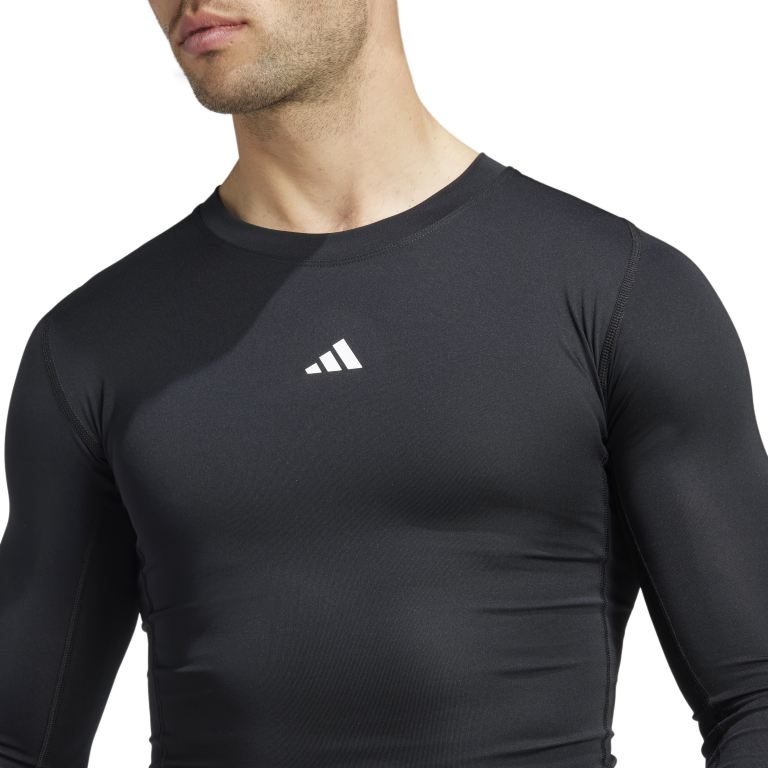 Techfit Compression Training Long Sleeve Long-Sleeve Top 2XL / Black