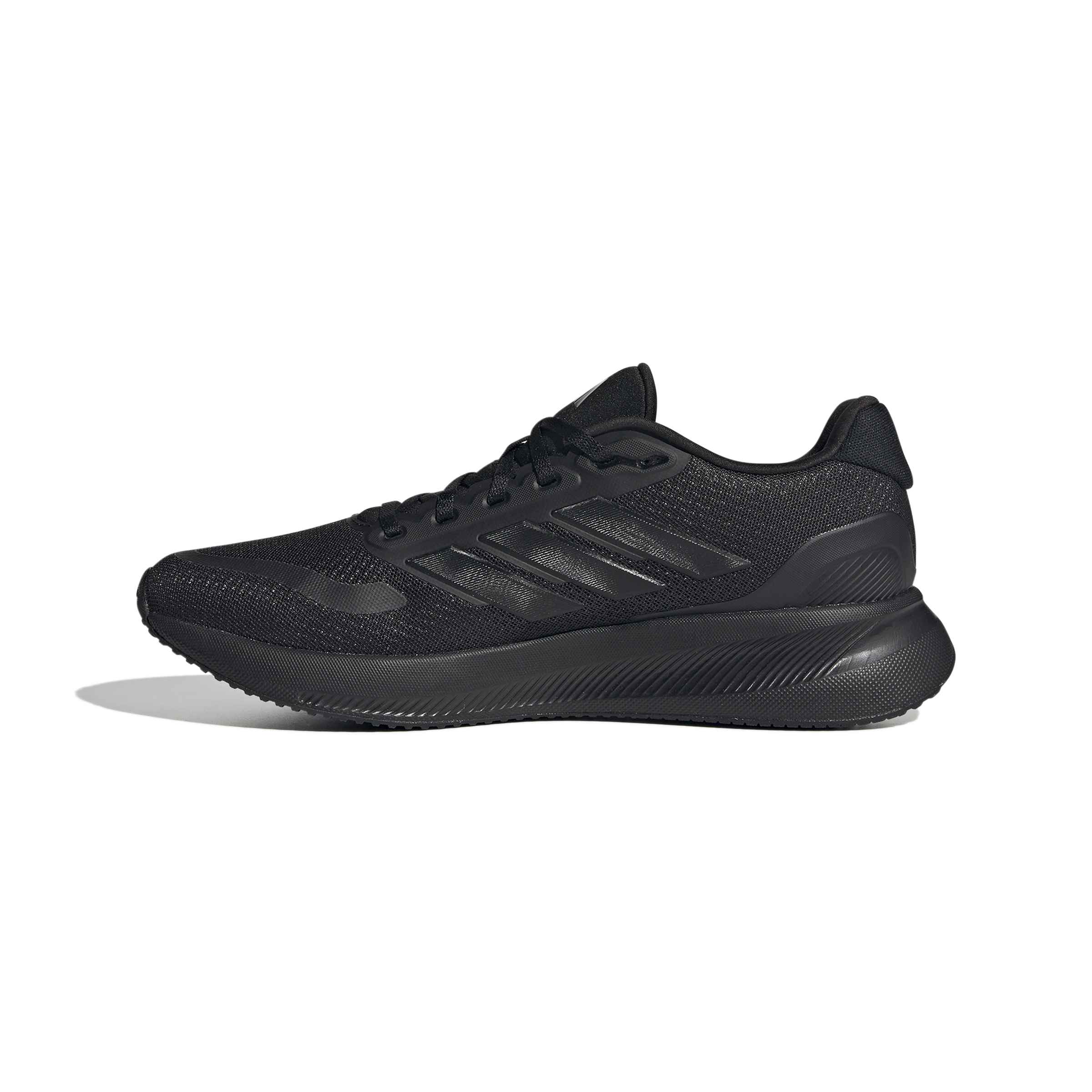RUNFALCON 5 Core Black / 9
