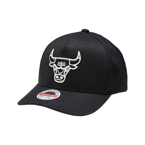 Mitchell & Ness - Chicago Bulls Black & White Team Logo 5 Panel Classic Redline Snapback 